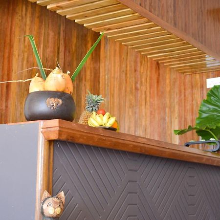 Equatorial Divers Lodge Addu City Esterno foto