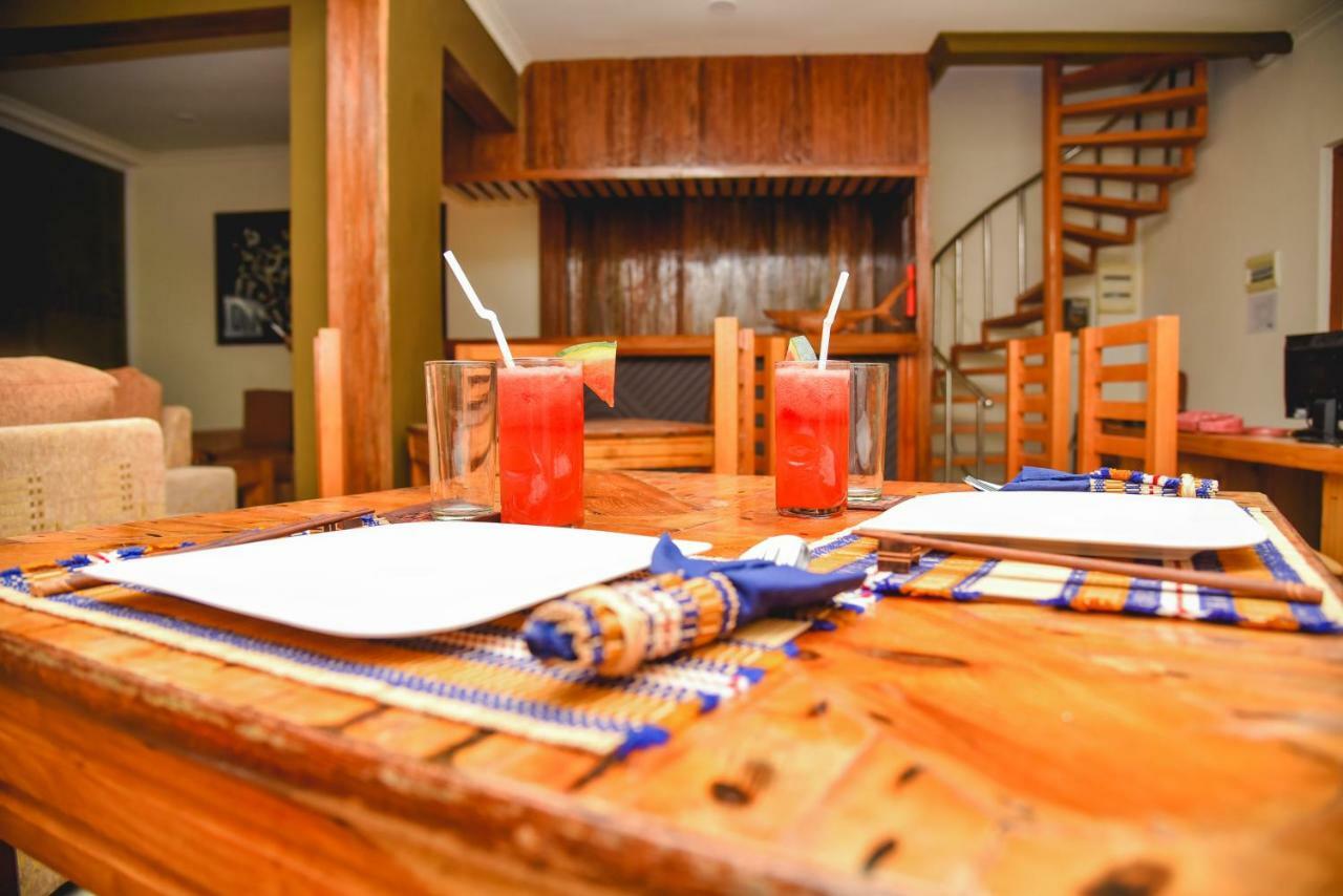 Equatorial Divers Lodge Addu City Esterno foto